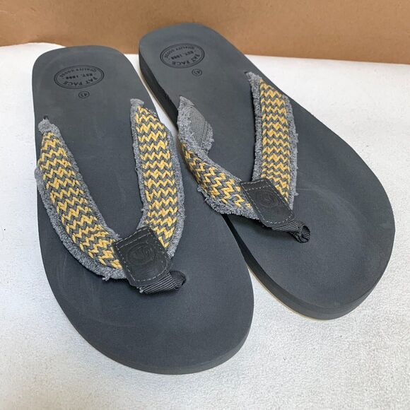 FAT FACE Mens Gray & Yellow Textile HARRIS Flip Flops Sandals USA Sz 10 NWT - Picture 1 of 11